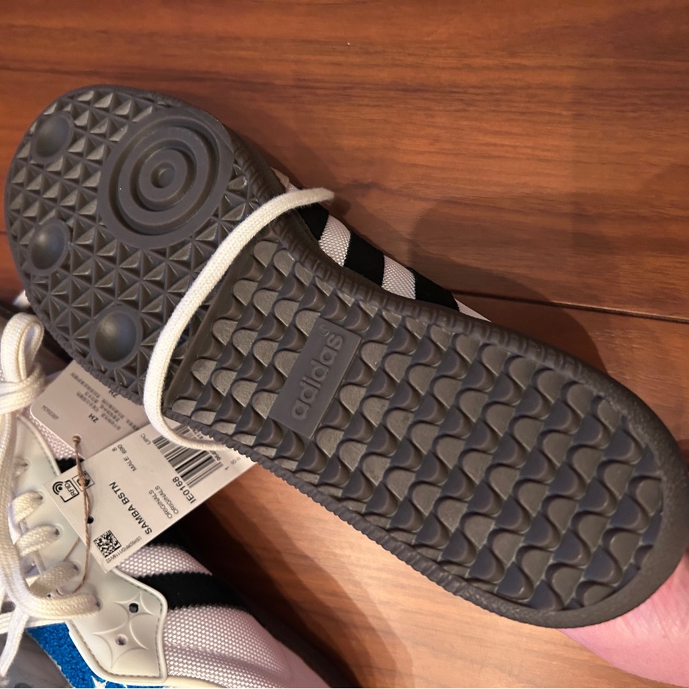 Adidas Women’s White and Black Sneakers 8.5 Samba BSTN - Picture 11 of 13